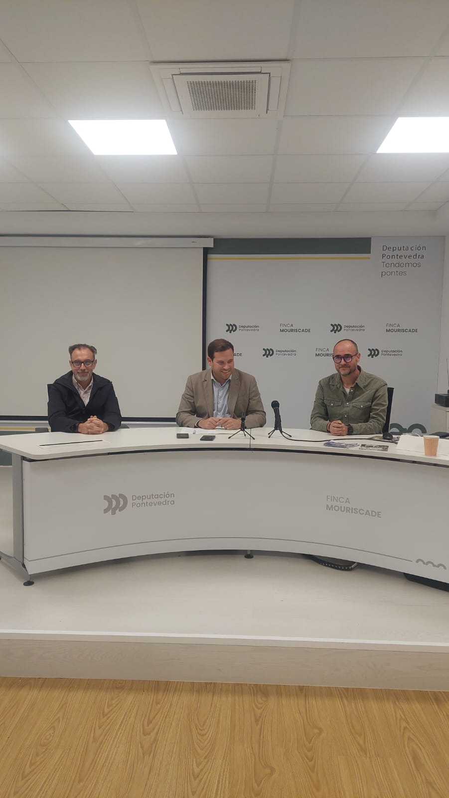 20251030_jorge cubela_mouriscade