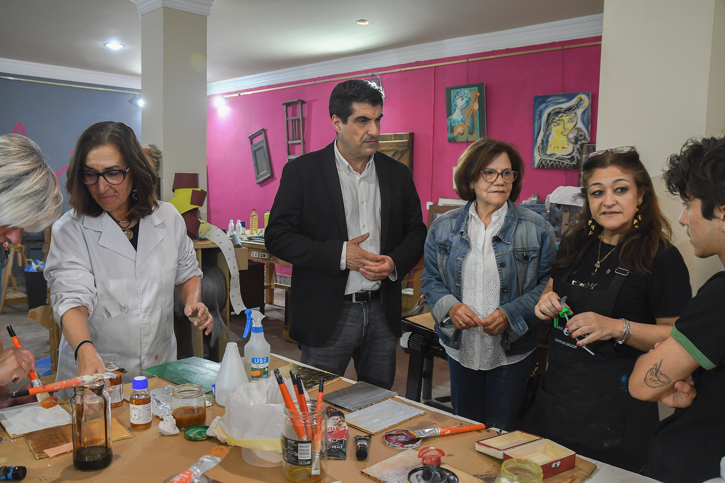 20260408DXCCDiasArtesaniaOurense2