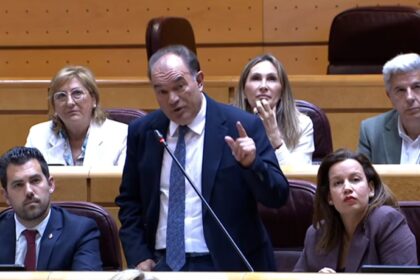 22 04 26 Senado Crespo Dependencia