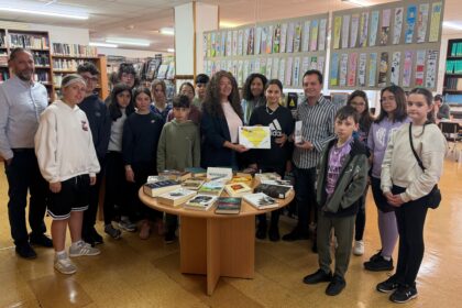 Entrega premio concurso marcapaxinas 2026 1