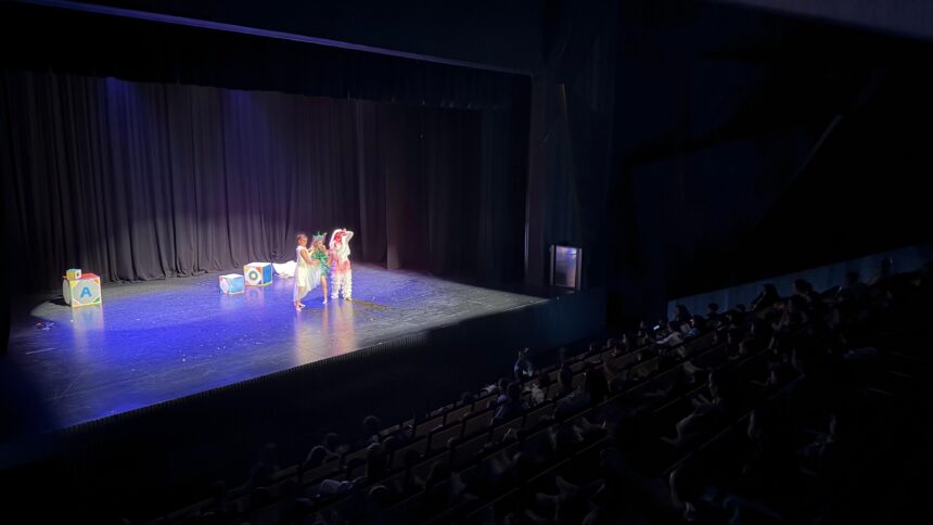 Espectaculo comunidade educativa Dia Internacional do Libro 2026 1