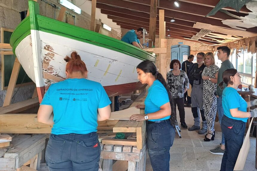 Obradoiro Bote Manuel 20240712 101837 2048x1366 1