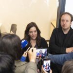 Apg 20260420 ALCALDESA DINIS OFICINA ATENCION CIDADA VIVENDA 002