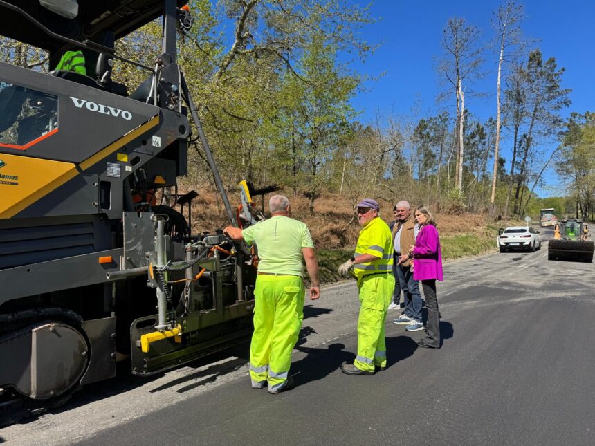 Visita asfaltado estrada a pazos de borben