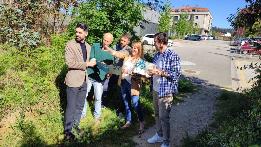 ALCALDESA E EQUIPO TECNICO URBANISMO NOS TERREOS