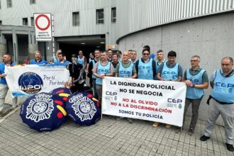 Concetracion policias nacionales coruna
