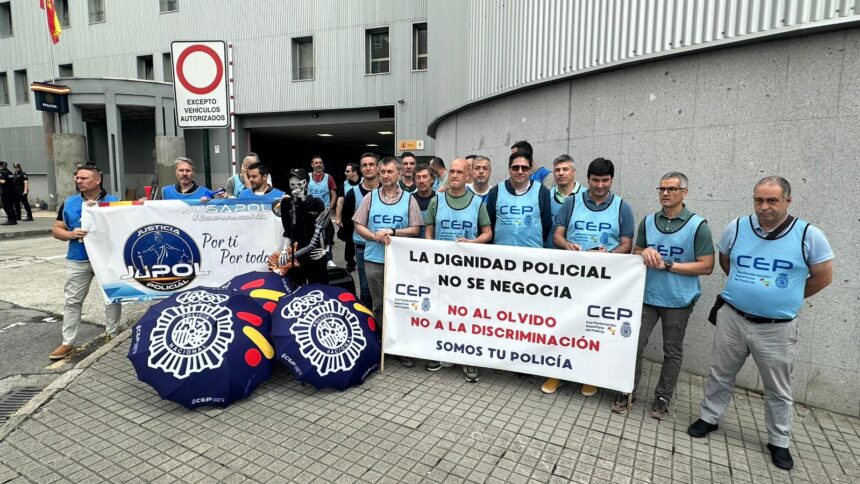 Concetracion policias nacionales coruna