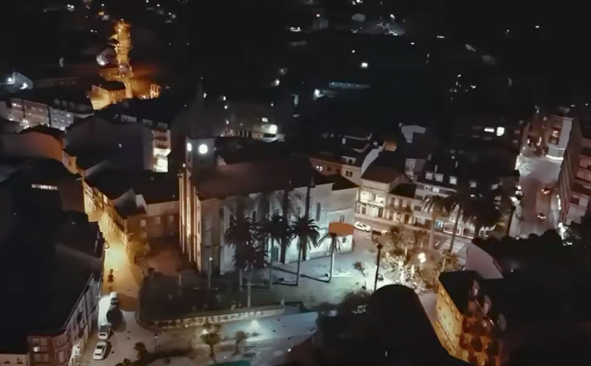 Vista aerea campanario luz