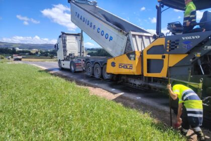 110626 Obras na LU P 3006