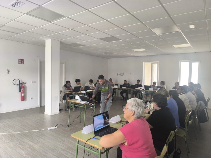 Clase teorica Obradoiro Emprego