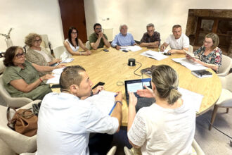 Comision seguimento xeodestino Trevinca Valdeorras 1