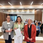 De esquerda a dereita Monica Otero portavoz municipal do PP Sandra Gonzalez alcaldesa de Tomino e Violeta de Santiago portavoz municipal do PSdeG PSOE