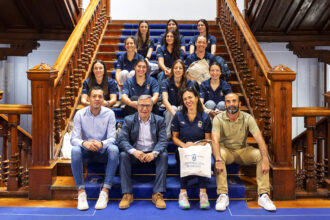 Foto recepcion equipo feminino de atletismo Sanysec Ourense 1