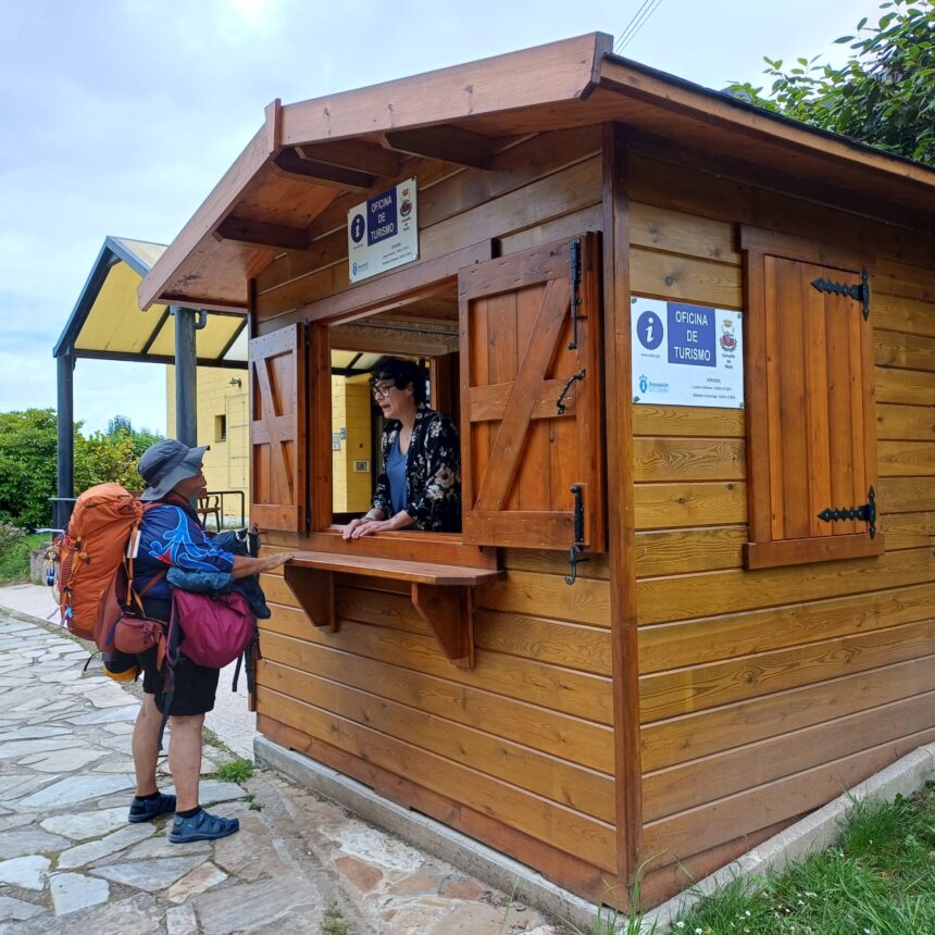 Oficina de turismo este mediodia