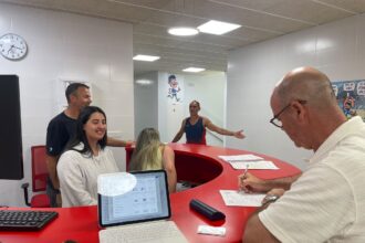 Visita alcalde piscina aboado 2