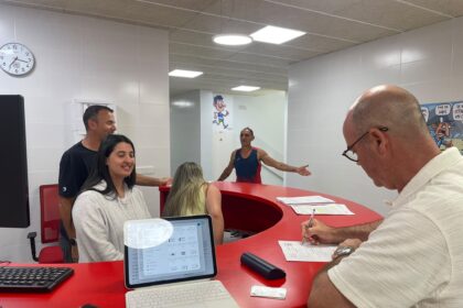 Visita alcalde piscina aboado 2