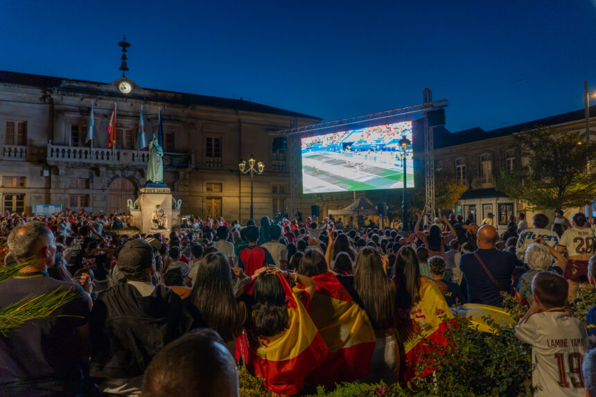 13072026 Partido Espana na praza da Inmaculada 2