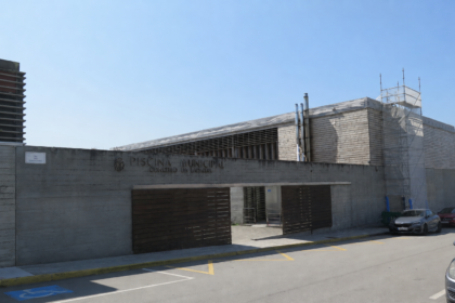 2026 07 22 Obras cuberta piscina