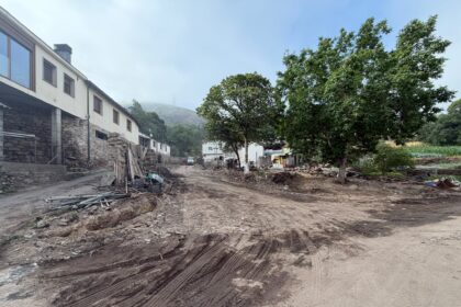 Avance dos traballos de limpeza en Viana