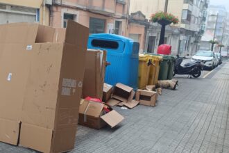 CARTONS MAL DEPOSITADOS 1