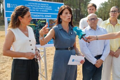 Foto Acto