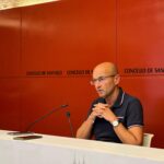 IMAXE Gonzalo Muinos na sala de prensa de Raxoi