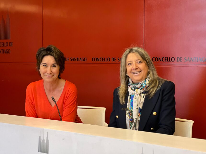 IMG Marta Alvarez e Mila Castro na sala de prensa de Raxoi