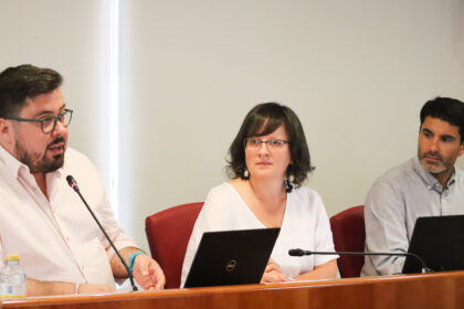 Xabier P Igrexas Ana Martinez e Filipe Abalde no Pleno de Vigo