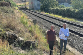 Foto Delgado Baltar sobre risco de incendios en linas ferrocarril 1