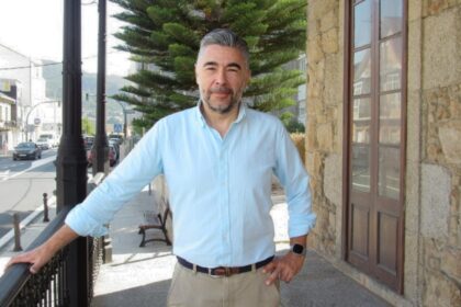 Imaxe de Eduardo Dobarro na Casa das palmeiras