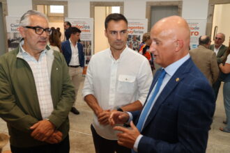 020926 Inauguracion exposicion COAC Axentes comerciais de Espana doc