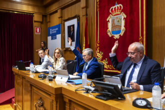 260925 Pleno 02