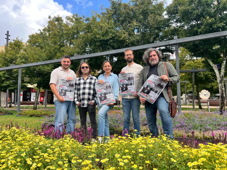 Agrupacion Musical de Goian e Astarot fusionan o rock coa musica de banda no gran concerto do veran en Tomino