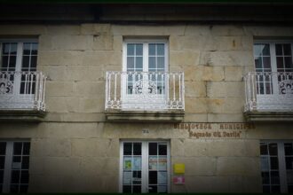 Cartel Biblioteca frontal 3
