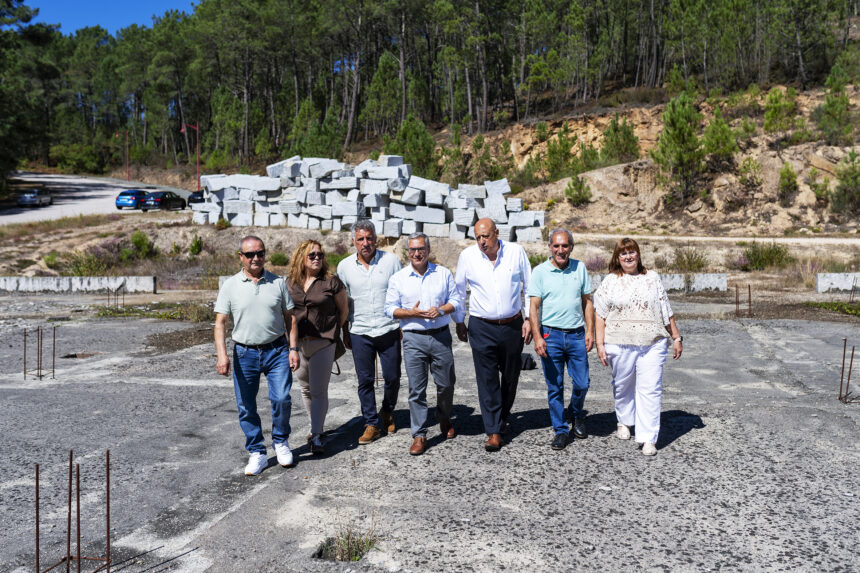 Foto visita Luis Menor a Padrenda 1