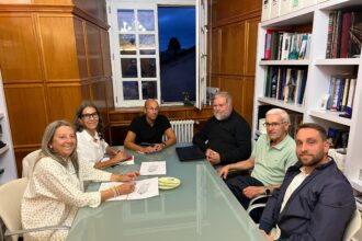 IMAXE Castro Roson e Muinos na reunion coa Plataforma vecinal en defensa da Sabugueira