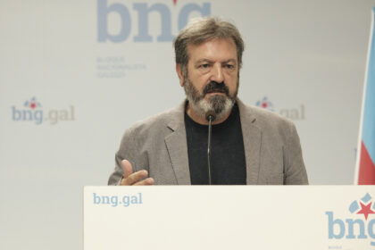 Luis Bara inicio curso politico 3