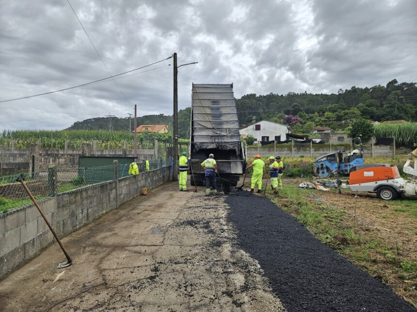 Tomino renova mais de 12 km de caminos cun investimento de mais de 13 millons