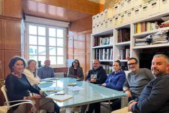 IMAXE Reunion das concelleiras Non Adscritas e traballadores de Urbaser