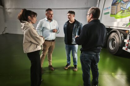 Visita punto limpo Eva Alonso Ismael Bouza Manu Lourenzo e Pablo Garrido