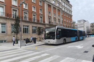 Bus